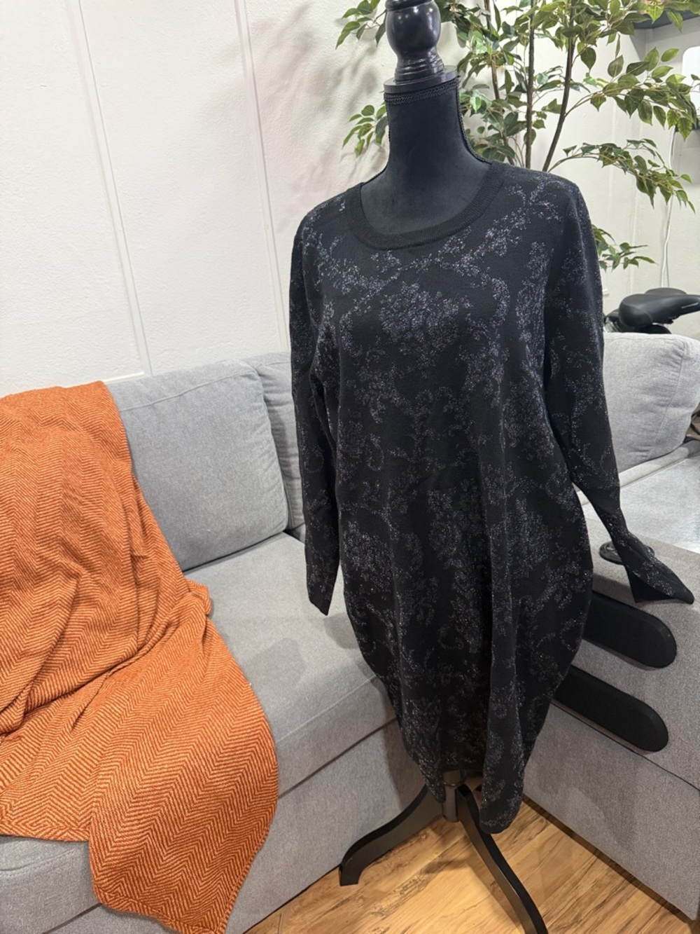 torrid Black Long Sleeve Crewneck Dress with Tonal Pattern
